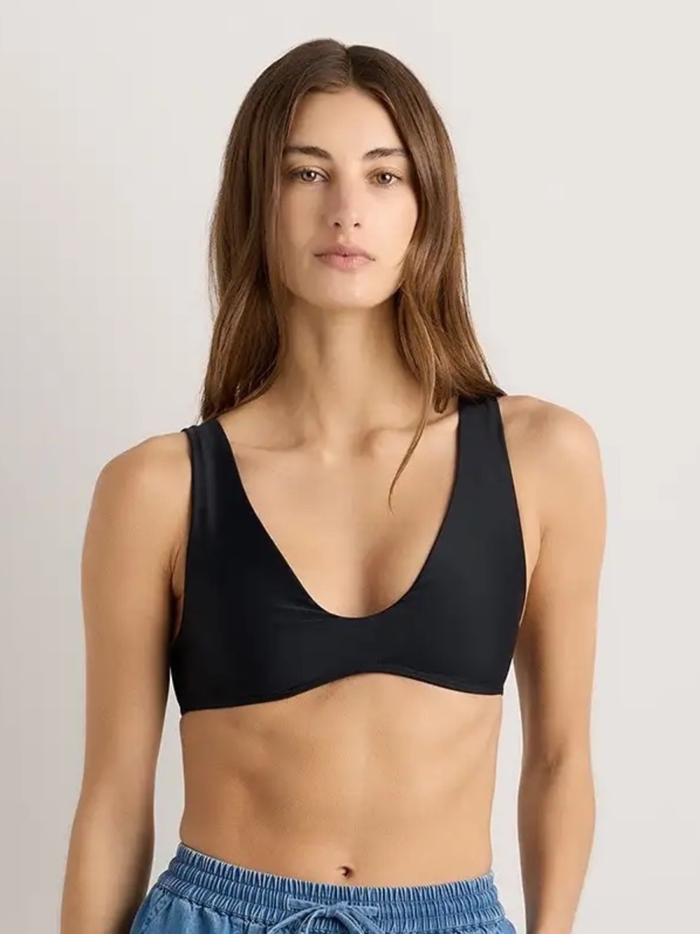 NWT QUINCE Italian Plunge Bikini Top Large Black 9462